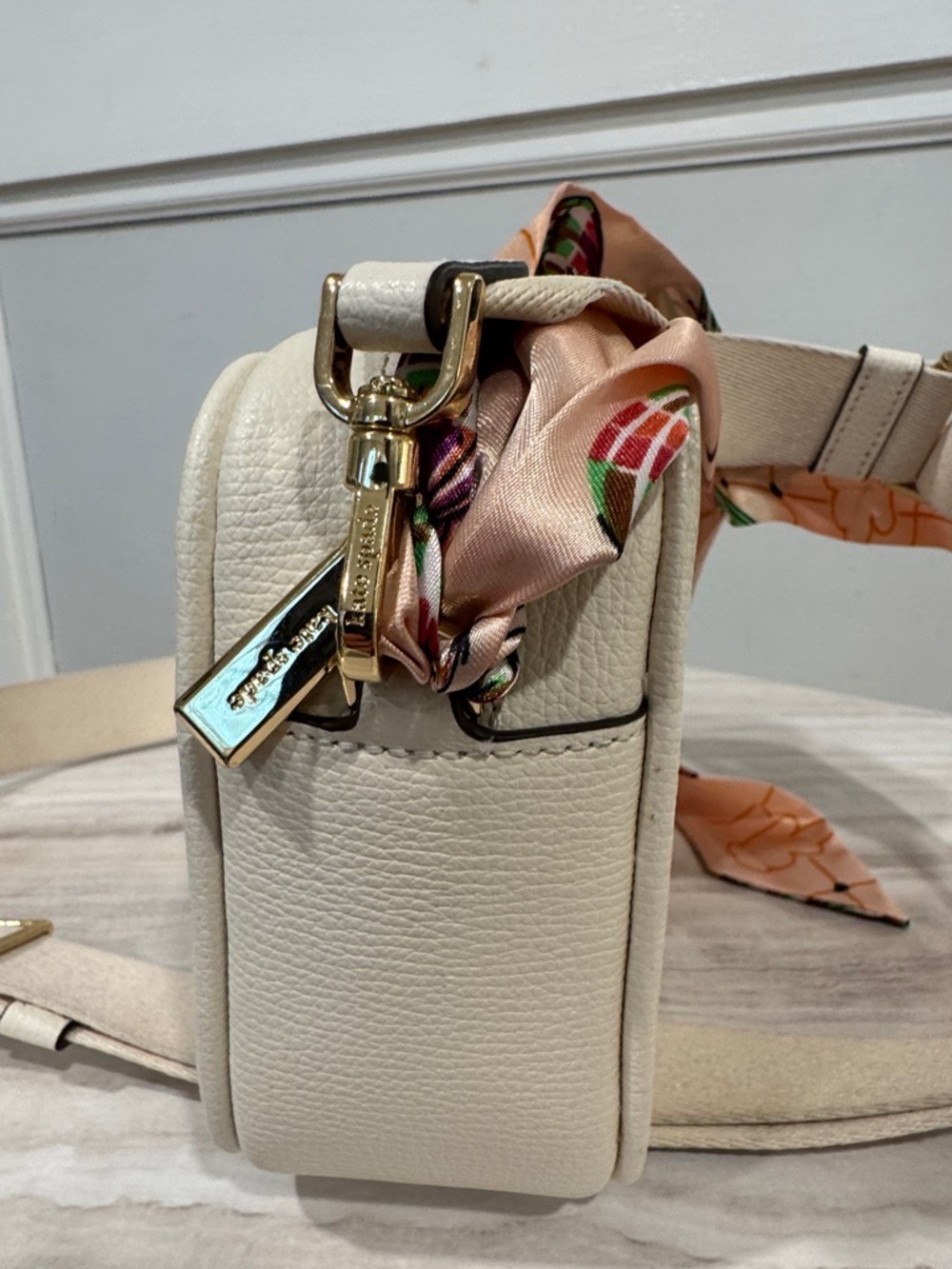 kate spade Bag Oh Snap Straw Camera Logo Woven Cream Crossbody - Picture 9 of 17